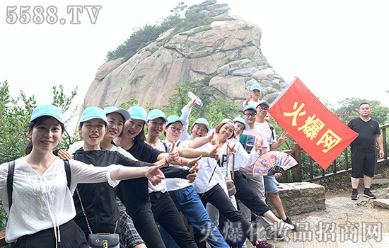 2019火爆網紅色之旅 2019火爆網紅色之旅
