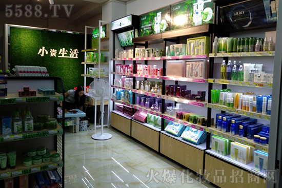 小資生活連鎖店加盟,自由創業穩賺人生財富 小資生活連鎖店加盟,自由創業穩賺人生財富